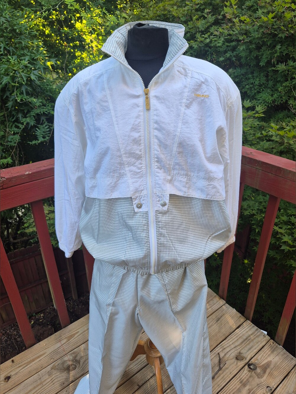Head White and Light Gray Gingham Print Tracksuit 2pc Size Small